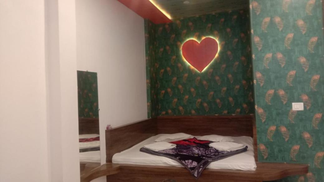 New Hotel Rajvihar Pachmarhi ภายนอก รูปภาพ