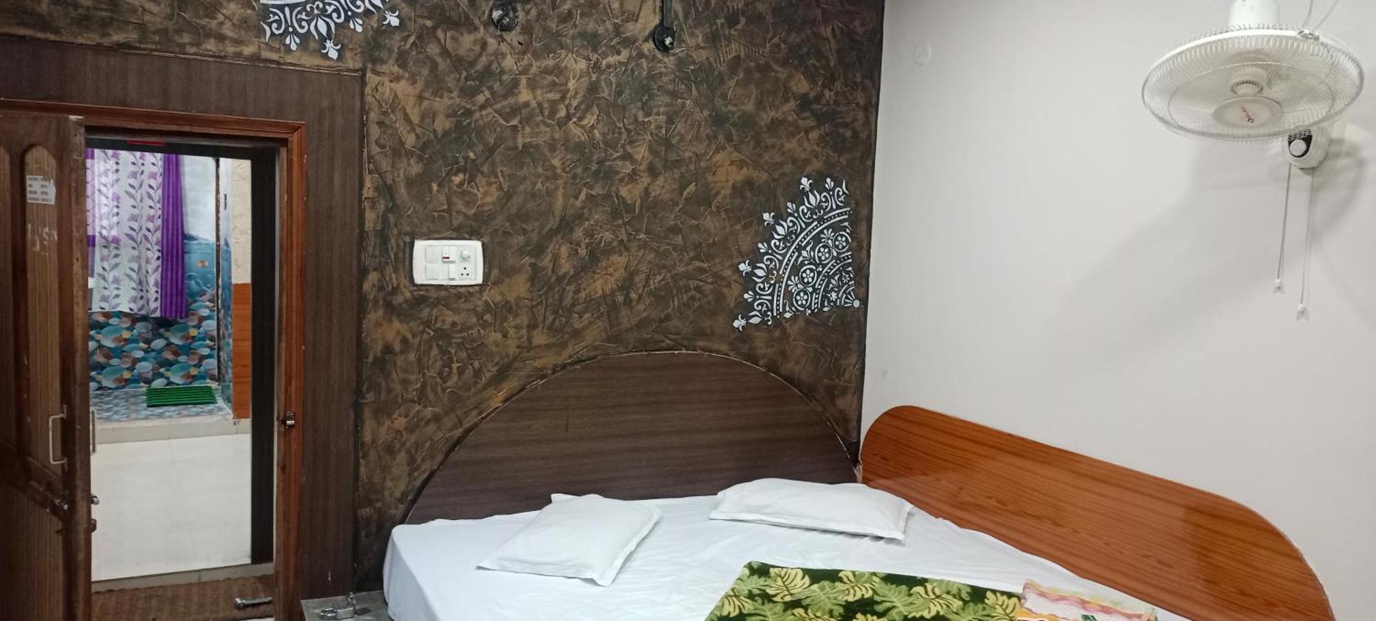 New Hotel Rajvihar Pachmarhi ภายนอก รูปภาพ